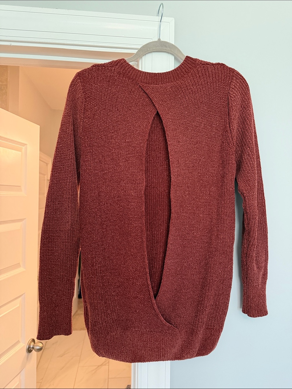 Open-Back Rust Knit Women's Sweater